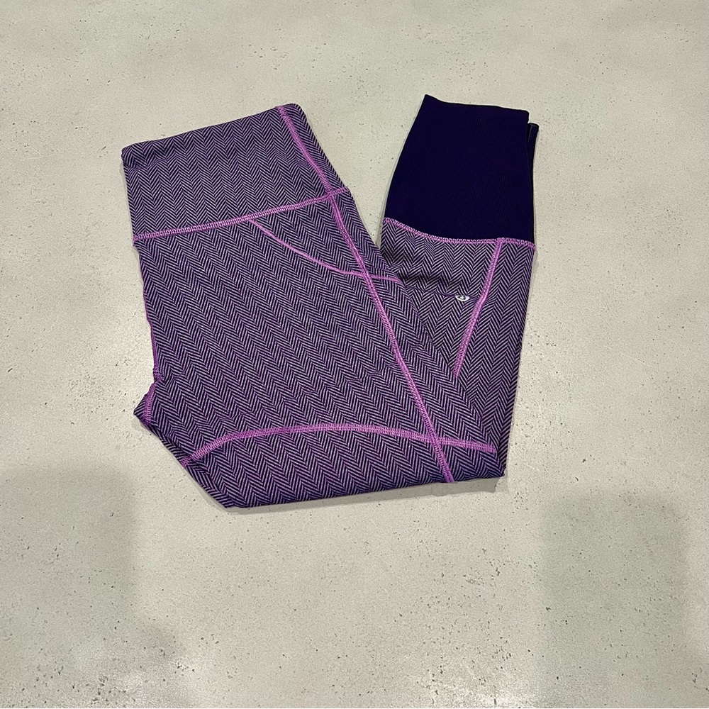 Lululemon Purple Herringbone NWOT Leggings